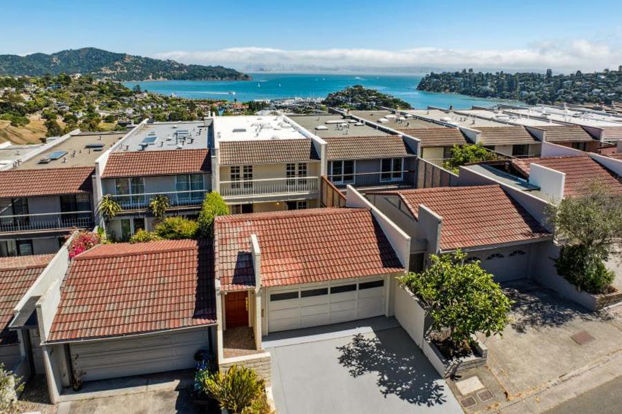 88 Round Hill Circle, Tiburon